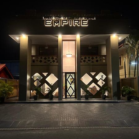 Empire Apartments Su 2 Marthastraat Paramaribo Luaran gambar