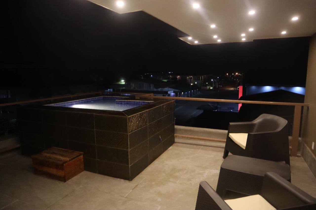 Empire Apartments Su 2 Marthastraat Paramaribo Luaran gambar