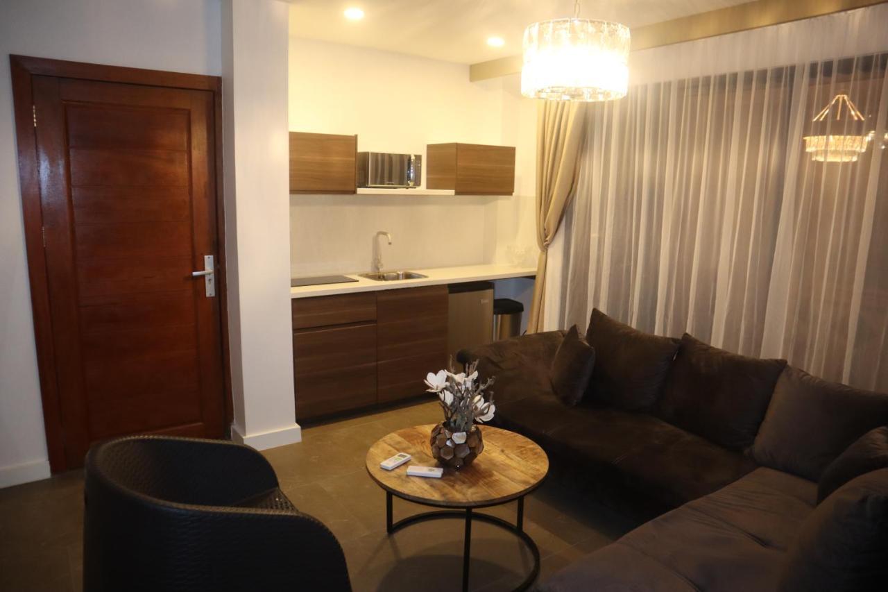 Empire Apartments Su 2 Marthastraat Paramaribo Luaran gambar